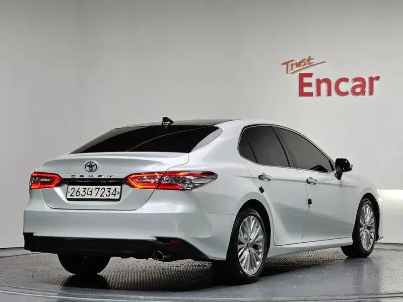 2020 Toyota Camry с пробегом 62 984 км