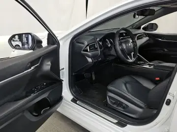 2020 Toyota Camry с пробегом 62 984 км