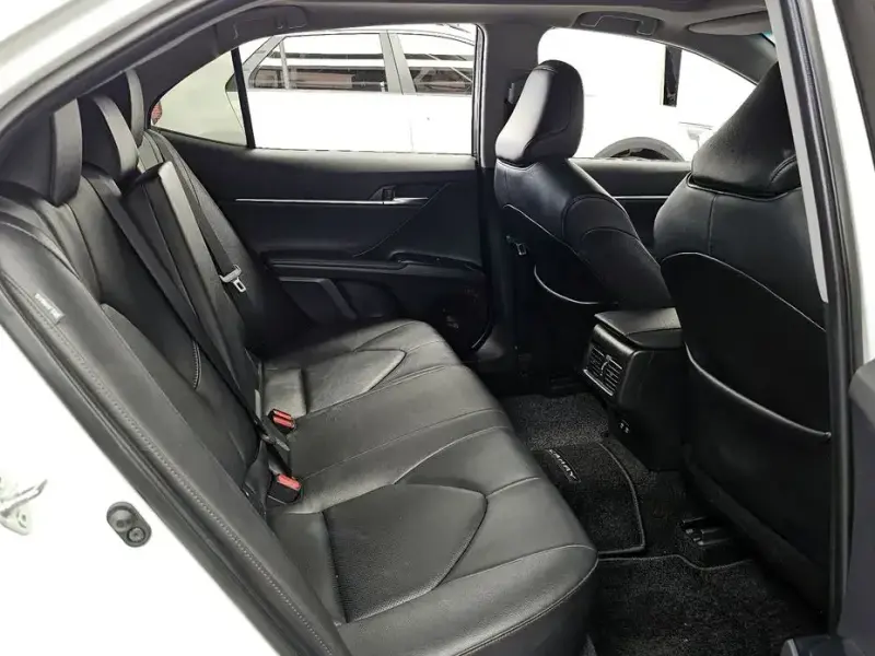 2020 Toyota Camry с пробегом 62 984 км