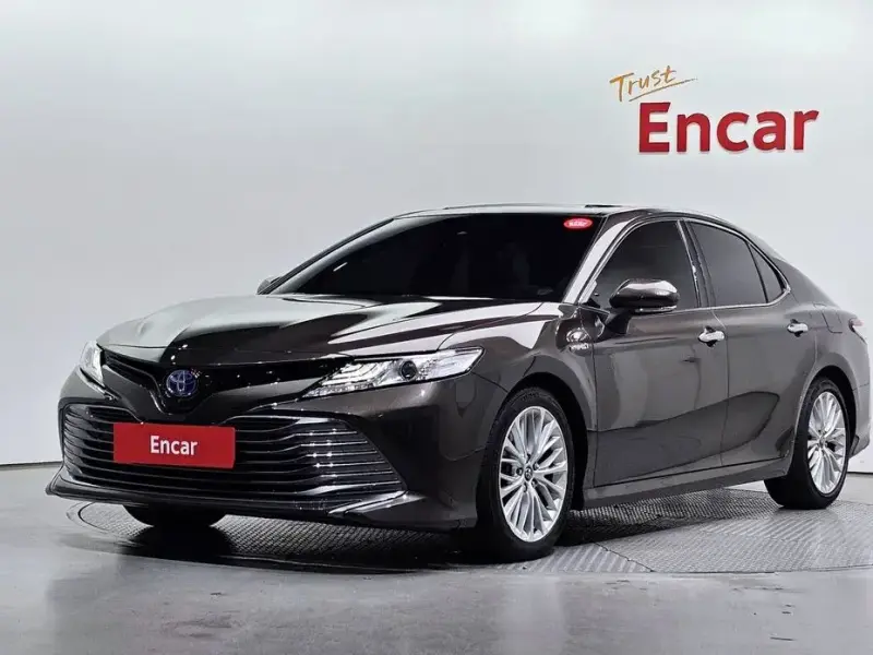 2018 Toyota Camry с пробегом 64 072 км