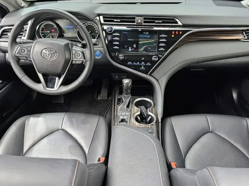 2018 Toyota Camry с пробегом 64 072 км