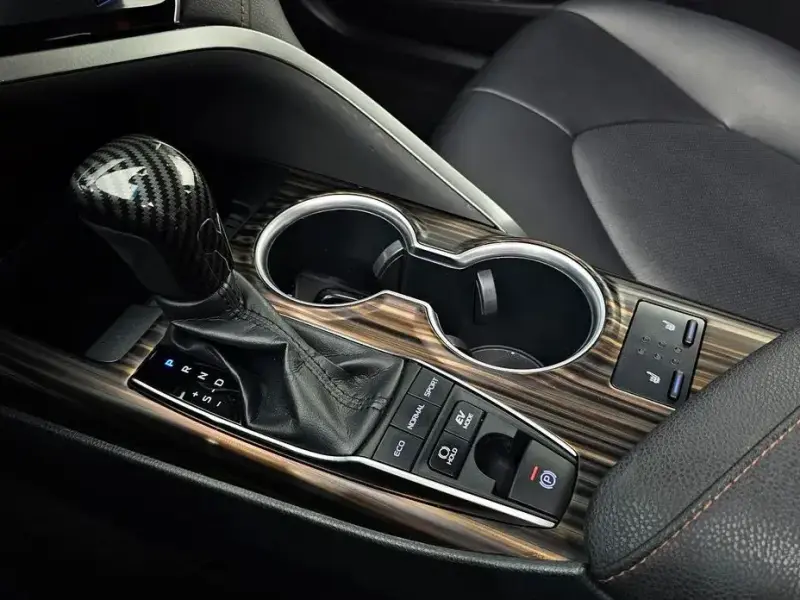 2018 Toyota Camry с пробегом 64 072 км