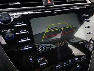 2018 Toyota Camry с пробегом 64 072 км