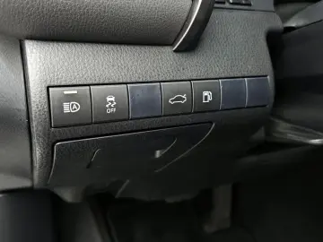 2018 Toyota Camry с пробегом 64 072 км