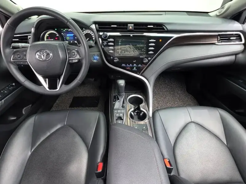 2017 Toyota Camry с пробегом 128 197 км