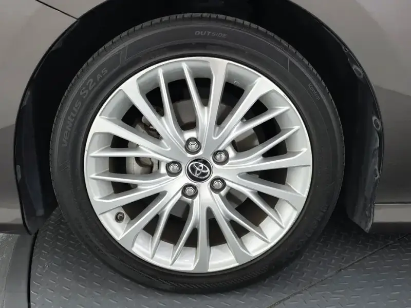 2017 Toyota Camry с пробегом 128 197 км