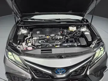 2024 Toyota Camry с пробегом 14 932 км