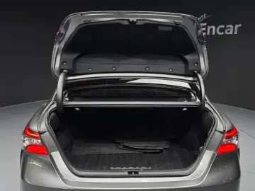 2024 Toyota Camry с пробегом 14 932 км