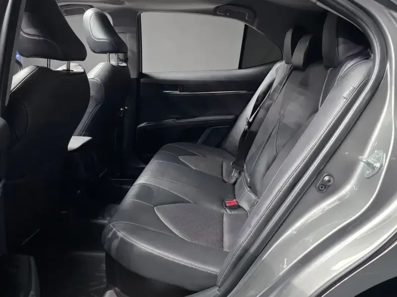 2024 Toyota Camry с пробегом 14 932 км