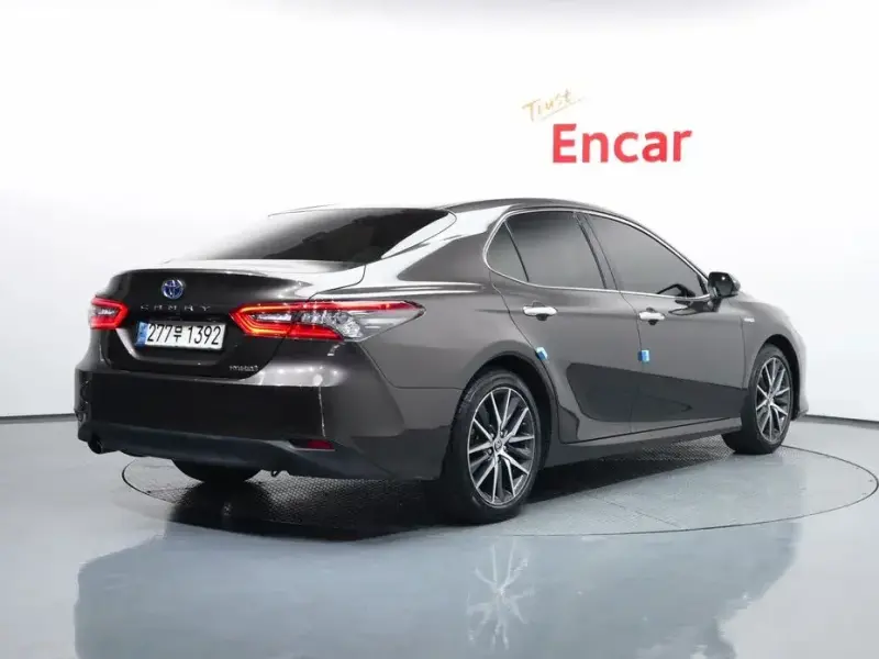 2022 Toyota Camry с пробегом 71 763 км