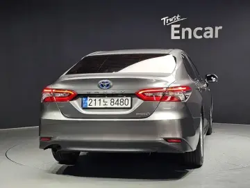 2023 Toyota Camry с пробегом 62 790 км