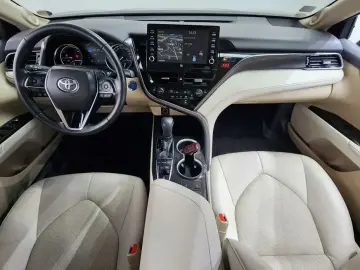 2022 Toyota Camry с пробегом 71 763 км