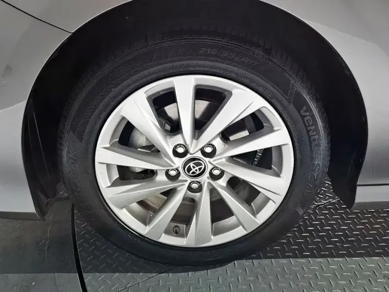 2023 Toyota Camry с пробегом 62 790 км