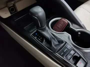 2022 Toyota Camry с пробегом 71 763 км