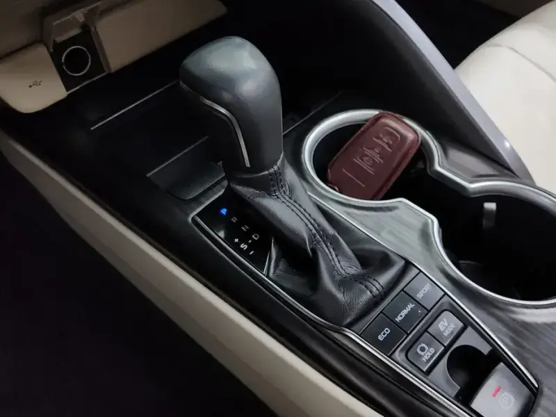 2022 Toyota Camry с пробегом 71 763 км