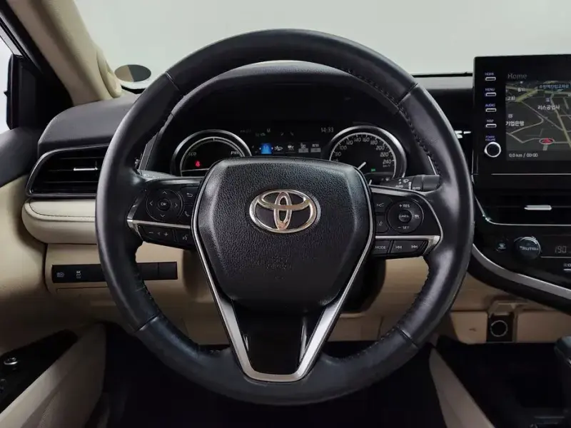 2022 Toyota Camry с пробегом 71 763 км