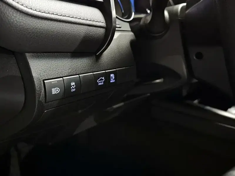 2023 Toyota Camry с пробегом 62 790 км