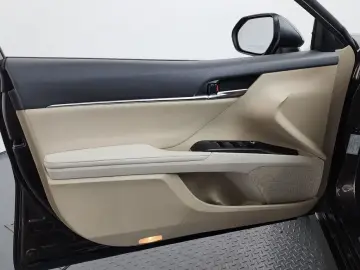 2022 Toyota Camry с пробегом 71 763 км