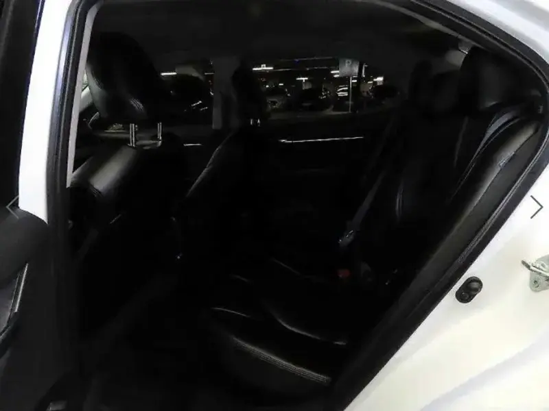 2023 Toyota Camry с пробегом 46 974 км