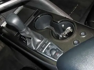 2023 Toyota Camry с пробегом 46 974 км