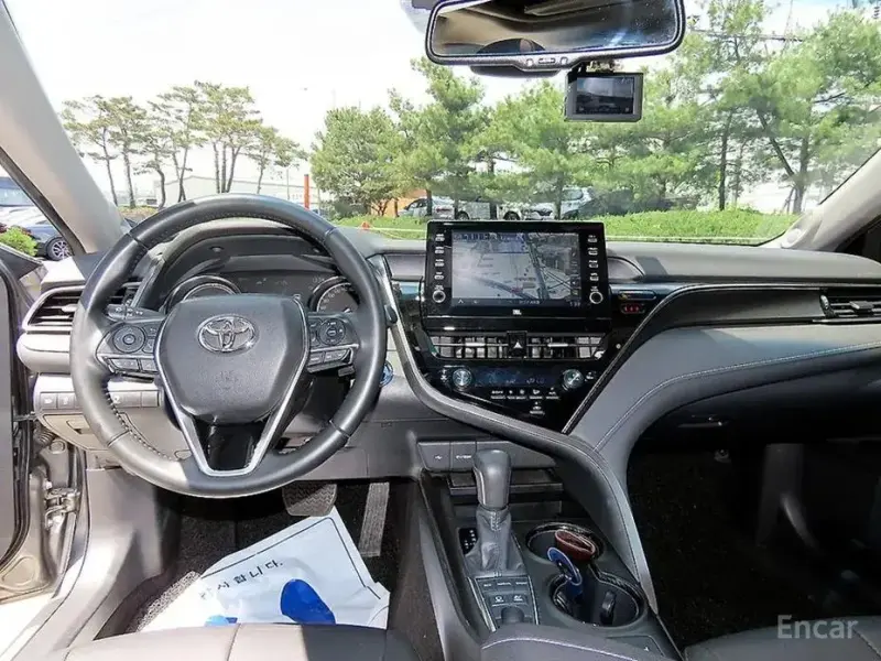 2024 Toyota Camry с пробегом 82 847 км