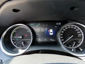 2024 Toyota Camry с пробегом 82 847 км