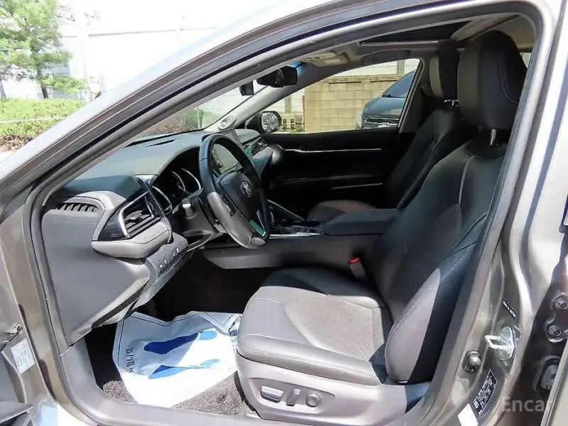 2024 Toyota Camry с пробегом 82 847 км