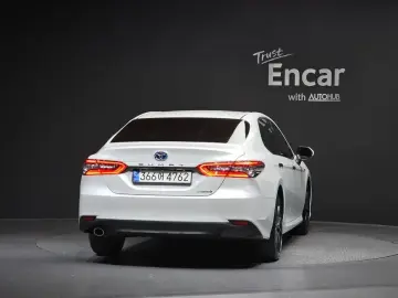 2024 Toyota Camry с пробегом 38 369 км