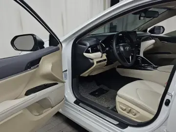 2024 Toyota Camry с пробегом 38 369 км