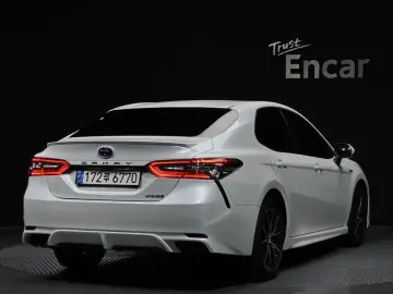 2024 Toyota Camry с пробегом 47 885 км