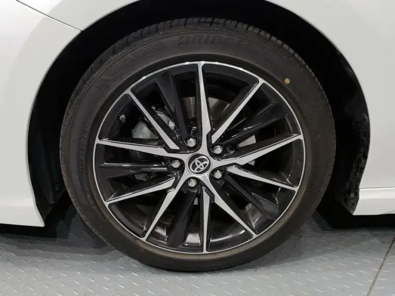 2024 Toyota Camry с пробегом 47 885 км
