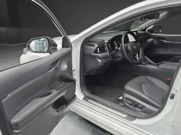 2024 Toyota Camry с пробегом 47 885 км