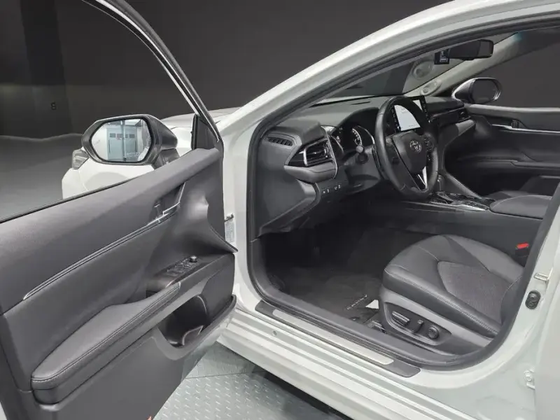 2024 Toyota Camry с пробегом 47 885 км