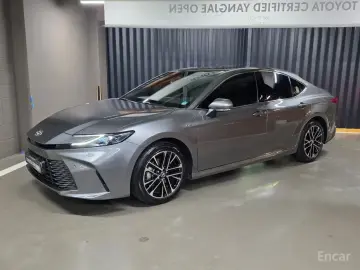 2025 Toyota Camry с пробегом 6 584 км