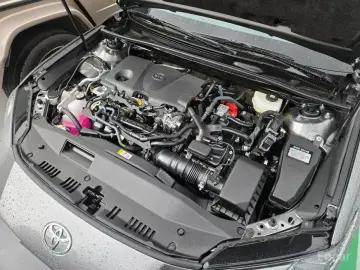 2026 Toyota Camry с пробегом 5 км