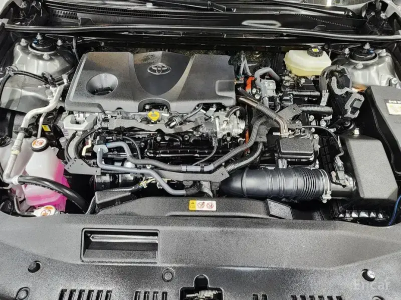 2025 Toyota Camry с пробегом 8 571 км