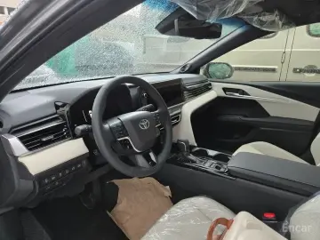2026 Toyota Camry с пробегом 5 км