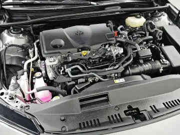 2025 Toyota Camry с пробегом 3 912 км