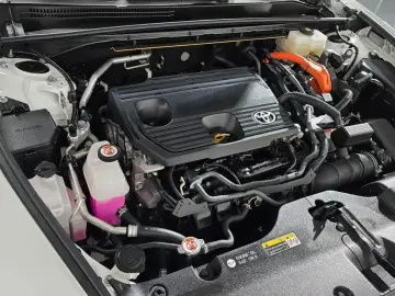 2024 Toyota Crown с пробегом 28 740 км