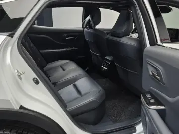 2024 Toyota Crown с пробегом 28 740 км
