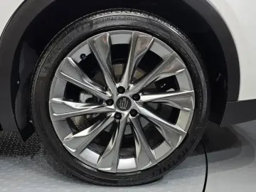2024 Toyota Crown с пробегом 28 740 км