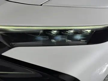 2024 Toyota Crown с пробегом 28 740 км