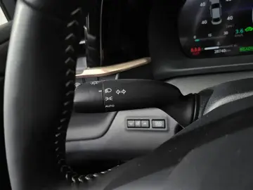 2024 Toyota Crown с пробегом 28 740 км