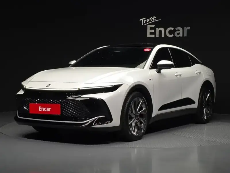 2024 Toyota Crown с пробегом 2 141 км