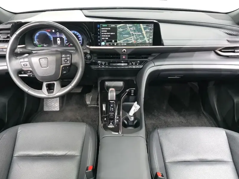 2024 Toyota Crown с пробегом 3 082 км
