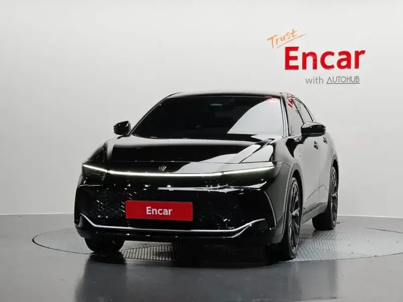 2025 Toyota Crown с пробегом 4 262 км