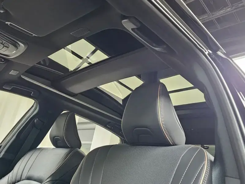2025 Toyota Crown с пробегом 4 262 км
