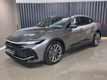 2024 Toyota Crown с пробегом 4 985 км