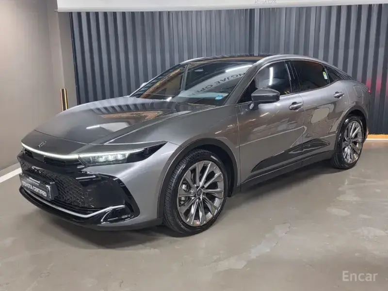 2024 Toyota Crown с пробегом 4 985 км