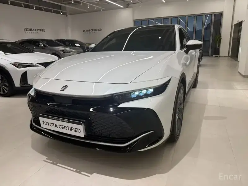 2024 Toyota Crown с пробегом 366 км